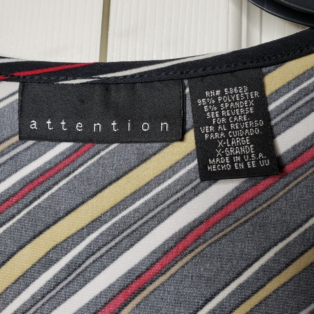 Attention, 1-6, Pull Over Blouse | Size XL - Picture 4 of 4